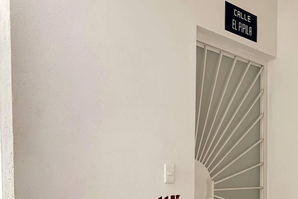 117 Suites Donceles Centro Historico Cdmx 墨西哥城 外观 照片